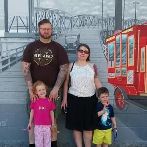 Meet your Posher, Laura